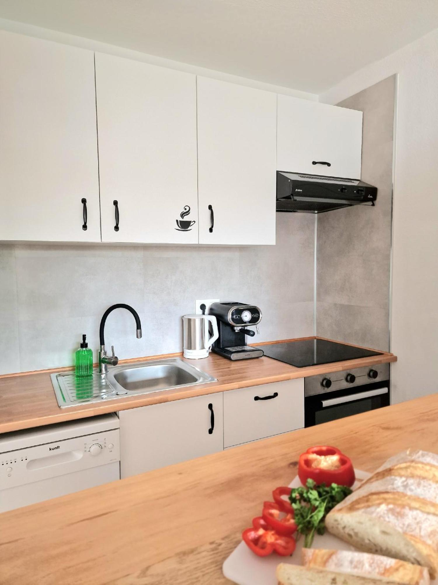 Strelitzia Apartment - Ocean View & Heated Pool 산미겔데아보나 외부 사진