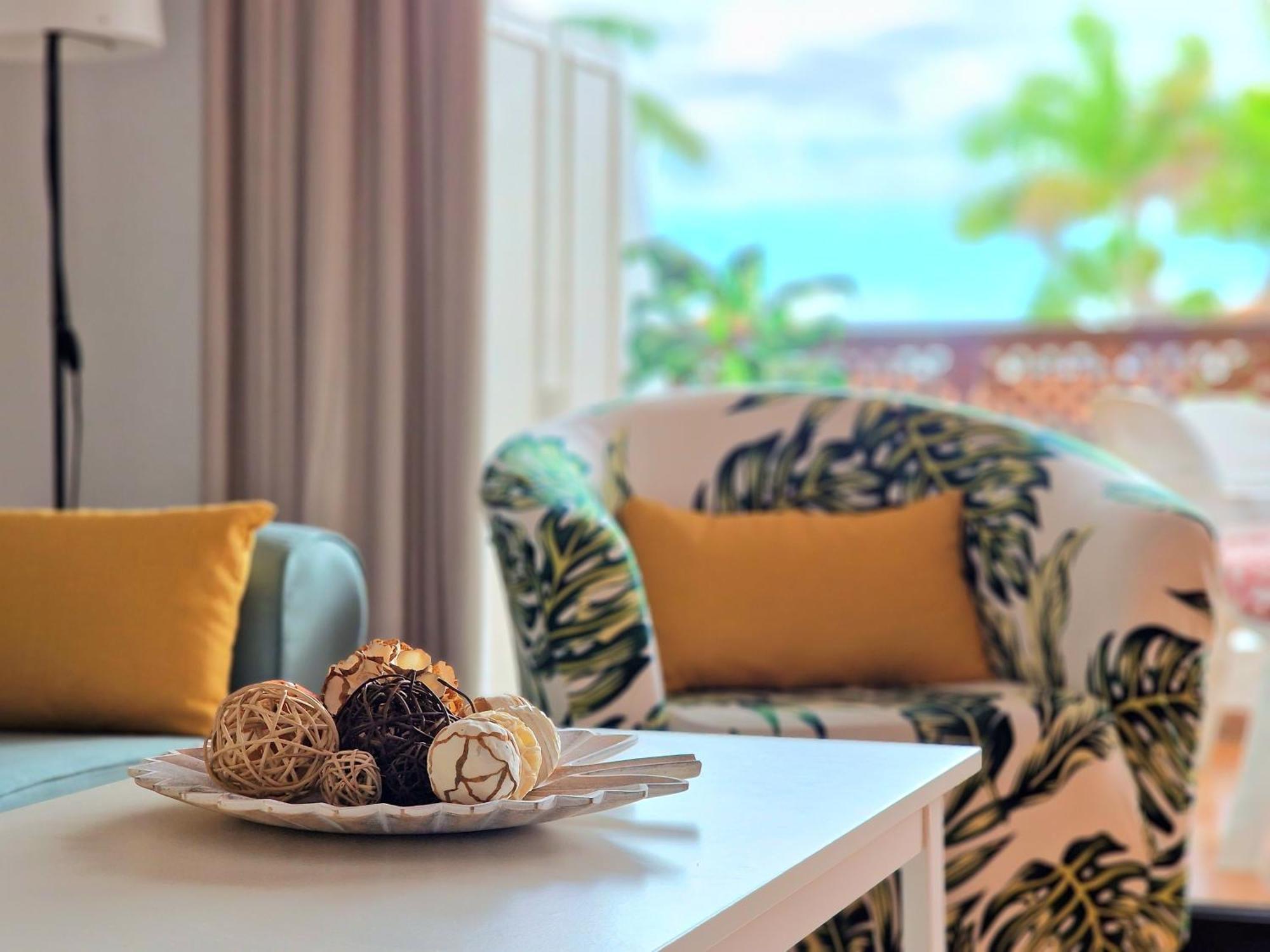 Strelitzia Apartment - Ocean View & Heated Pool 산미겔데아보나 외부 사진
