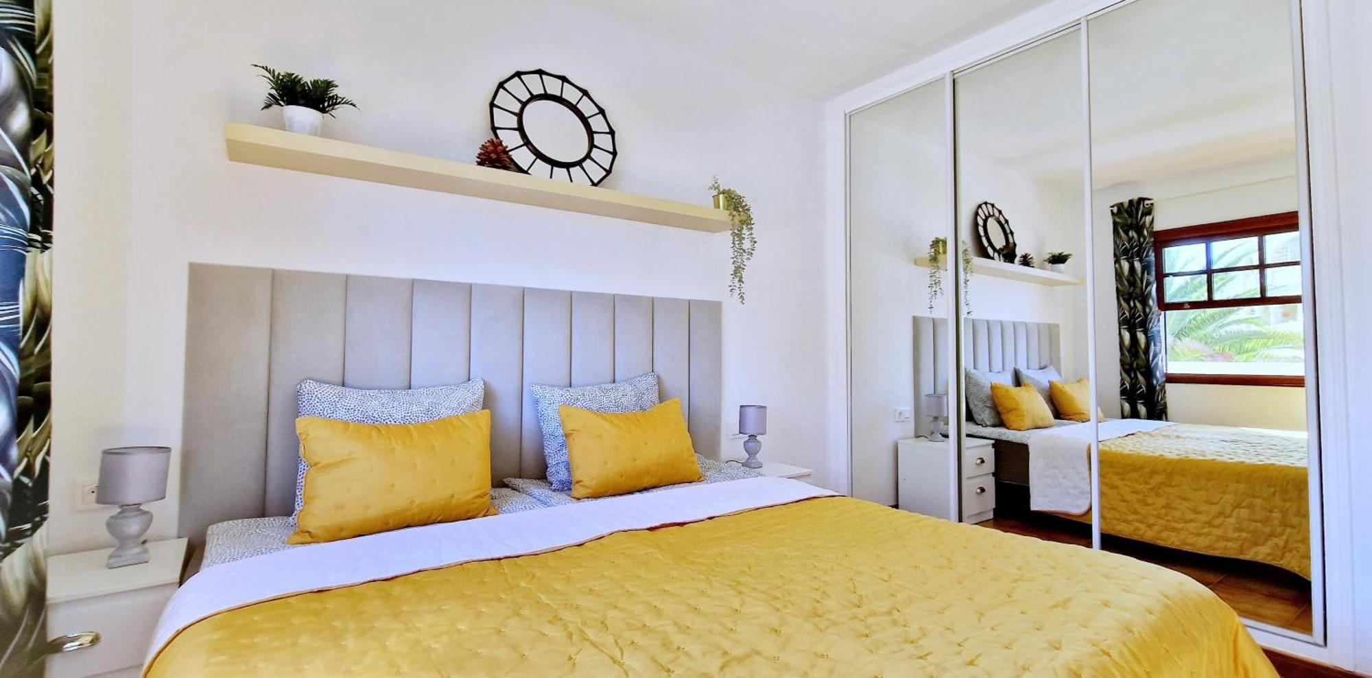Strelitzia Apartment - Ocean View & Heated Pool 산미겔데아보나 외부 사진